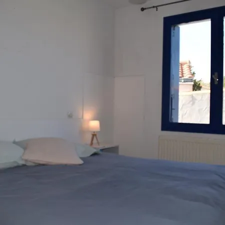 Gu000-05p Charmante Petite Maison A Proximite Immediate De La ヴィラ La Guérinière