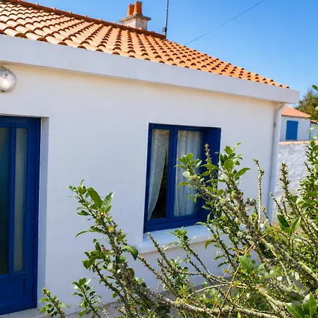 Gu000-05p Charmante Petite Maison à Proximité Immédiate De La Villa
